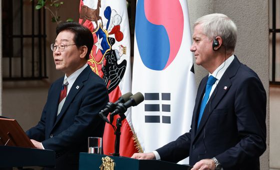 이재명 대통령 '한·칠레 공동언론발표'