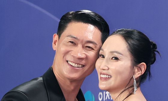 진선규·박보경, 일과 사랑을 동시에