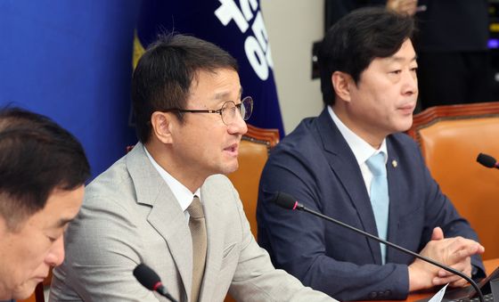 모두발언하는 한병도 직무대행