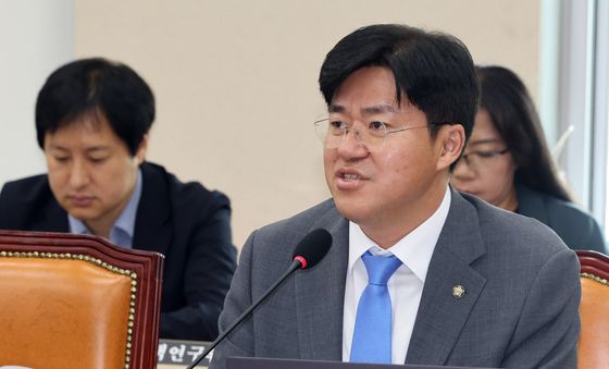 인사말하는 박상혁 정무위 與 간사