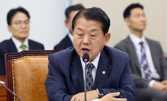 인사말하는 김병주 국방위 與 간사
