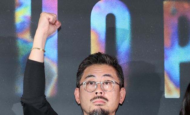 나홍진 감독, 색다른 파이팅