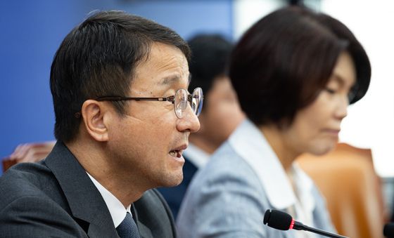 발언하는 한병도 대표 직무대행