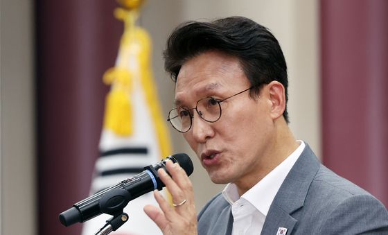 개회사하는 김민석 전 국무총리