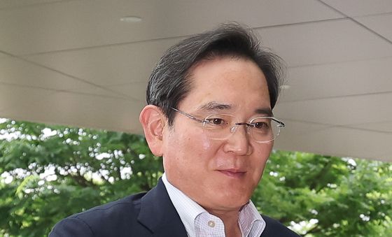 美 선밸리 향하는 이재용 삼성전자 회장