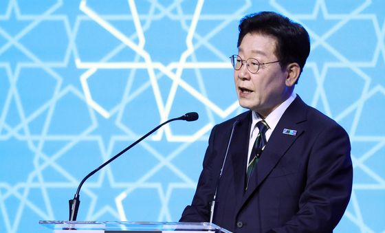 나토 방위산업 포럼 발언하는 이재명 대통령