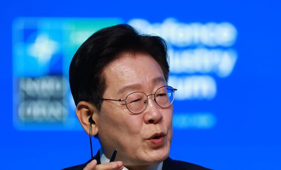나토 방위산업 포럼 발언하는 이재명 대통령