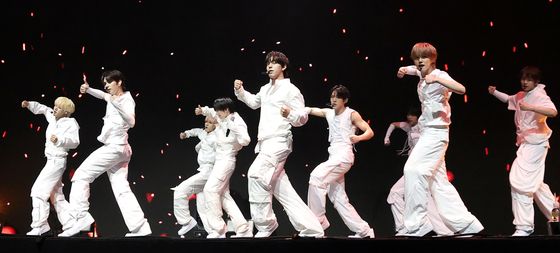 아홉, 8개월 만에 세 번째 미니 앨범으로 컴백