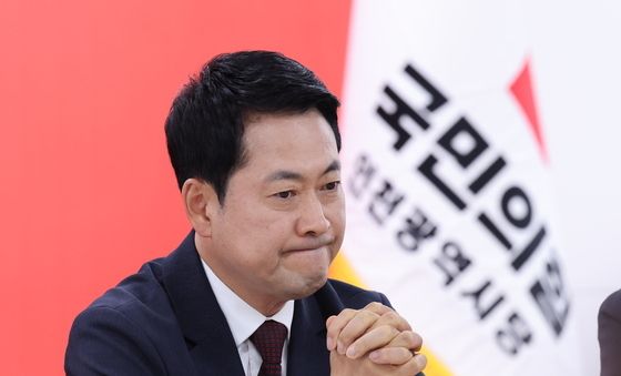 생각에 잠긴 장동혁