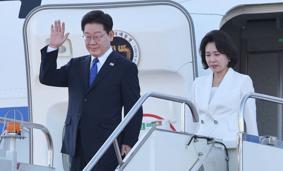 몽골 국빈 방문하는 이재명 대통령 부부