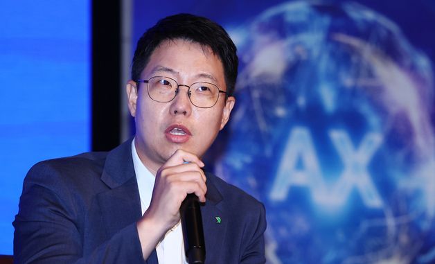 미래산업포럼서 토론하는 장계봉 HD한국조선해양 수석AI연구원