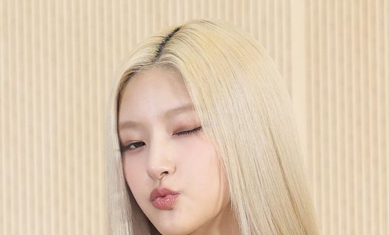 비 오는 날 '하늘'의 키스