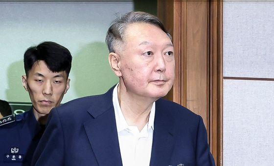 윤석열, 계엄 583일 만에 '징역 7년' 확정
