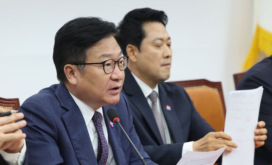 모두발언하는 정점식 원내대표