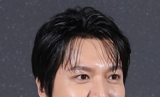 '암살자(들)' 이민호