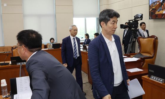 의견 차이 좁히지 못한 여·야