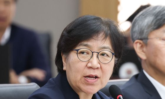 발언하는 정은경 보건복지부 장관
