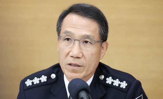 발언하는 유재성 경찰청장 직무대행