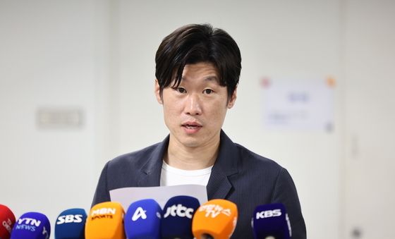 브리핑하는 박지성 K-축구혁신위원회 공동위원장