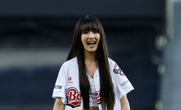 아이들 민니, 제 시구 괜찮았나요?