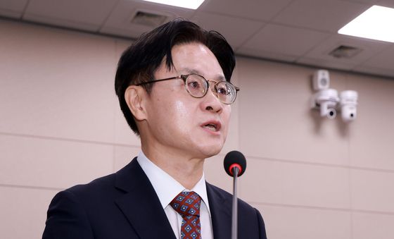 업무보고하는 김정관 산업부 장관