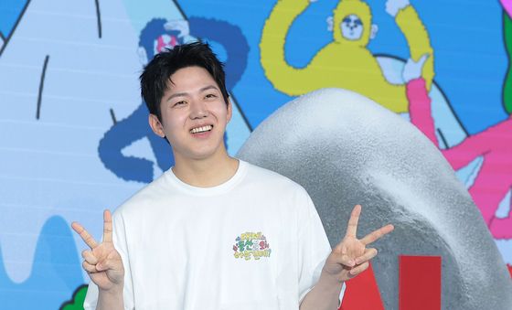 데이식스 도운, 개구쟁이 브이
