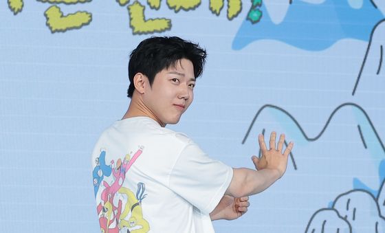 데이식스 도운, 하산악회 운전담당