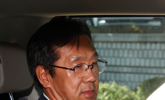 구속심사 마친 황유성 전 국군방첩사령관