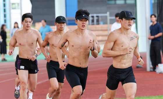 훈련 매진하는 근대5종 대표팀