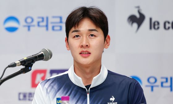 각오 밝히는 주장 전웅태