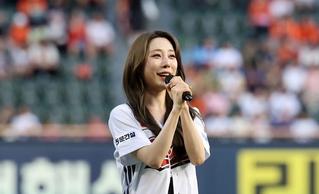 유연정, 두산의 승리를 응원해요!