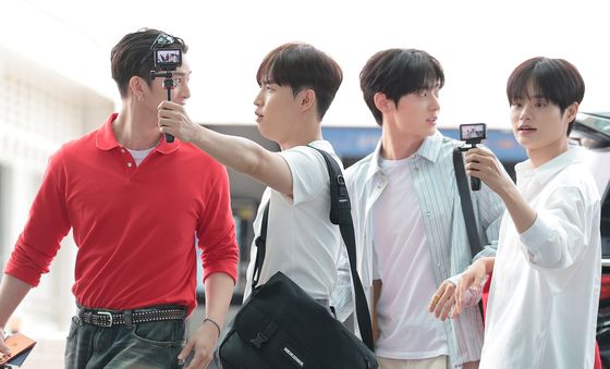 워너원, 오늘 이 순간을 카메라에