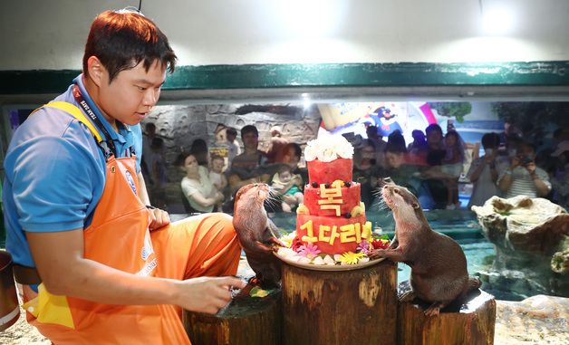 '야무지게 먹어요'