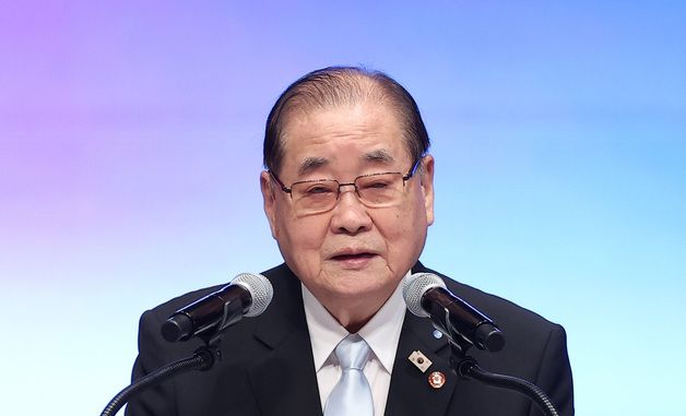 기념사하는 이종찬 광복회장