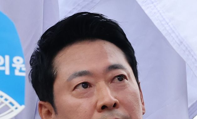 이승만 목걸이 맨 장동혁 대표