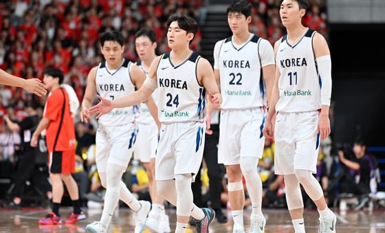 한국 남자농구, '광복절' 한일전에서 20점 차 대패