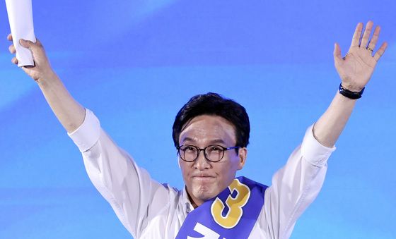 김민석 '수도권 민심 잡았다'