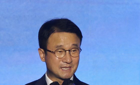 인사말하는 한병도 직무대행