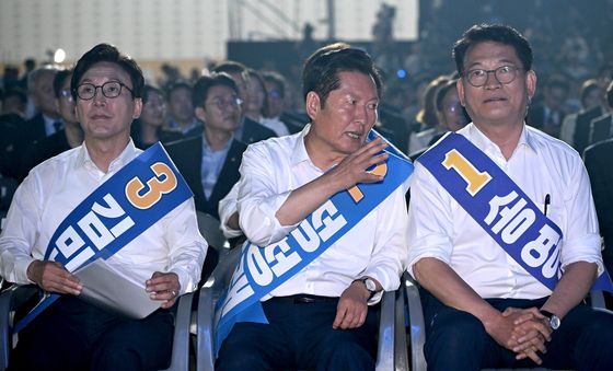 대화하는 민주당 당대표 후보들