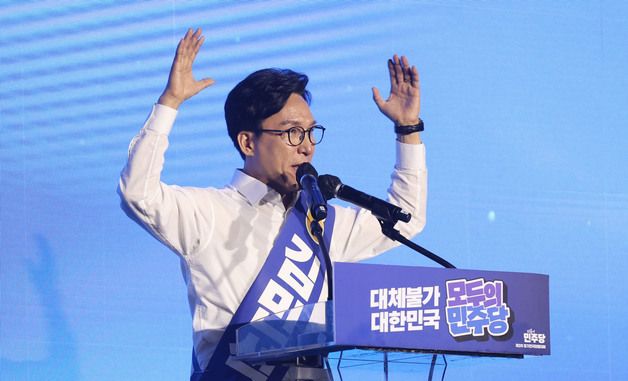 지지 호소하는 김민석 후보