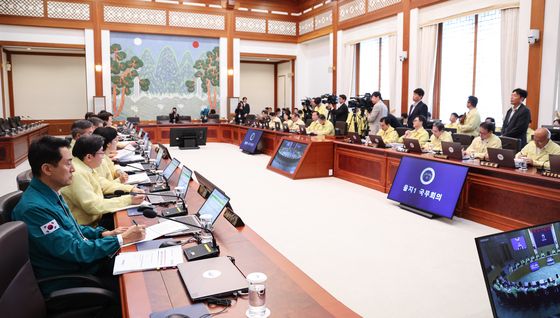 을지국무회의 참석한 오세훈 서울시장
