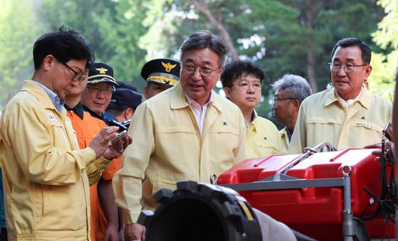 통영 호우피해 현장 찾은 윤호중 장관