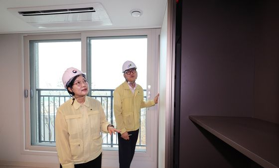 한성숙 총리, 인천계양 입주 예정 세대 점검