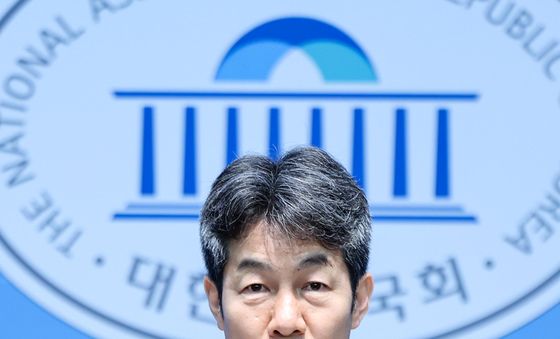 윤건영 의원, 윤석열 정부 국정원의 계엄 사전 공모 의혹 관련 기자회견
