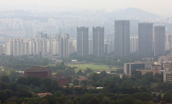 용산공원 활용 놓고 계속되는 공방