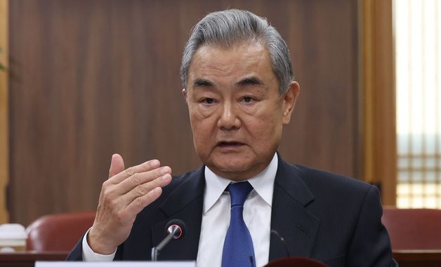발언하는 왕이 중국 외교부장