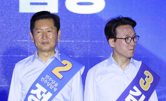 다른 곳 바라보는 정청래·김민석