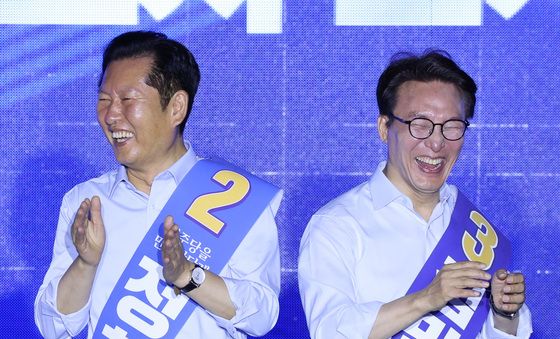 마지막에 웃게 될 후보는