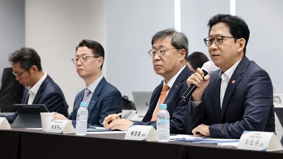 모두발언하는 배경훈 부총리