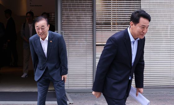 오세훈 만난 김윤덕 “입장차이만 정확히 확인했다”